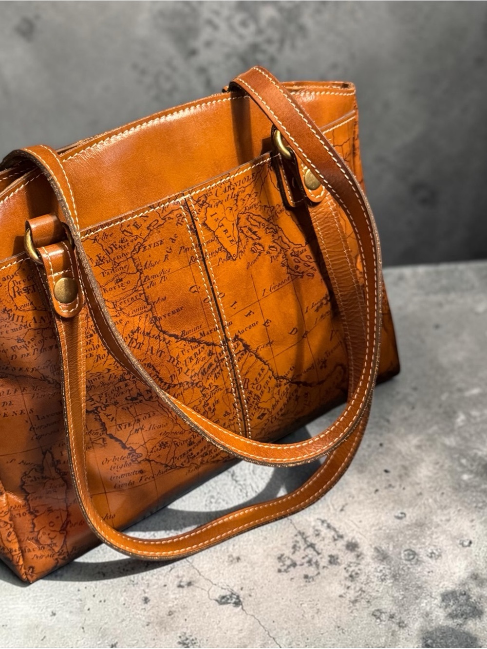 Patricia Nash Poppy Signature Vintage Map Tooled Leather Satchel - Picture 5 of 9